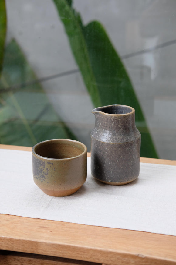 Black Jade Creamer Set