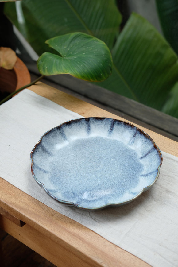 Icicle Medium Petal Plate