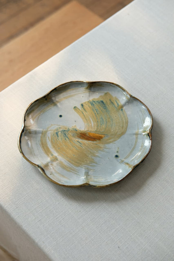 Danube Small Petal Plate