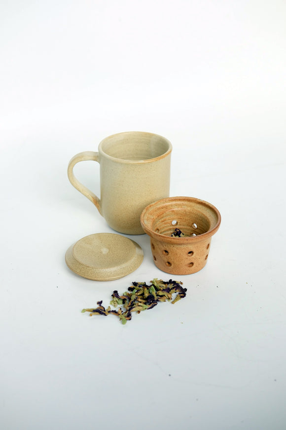 Sandstone Tea Mug with Strainer