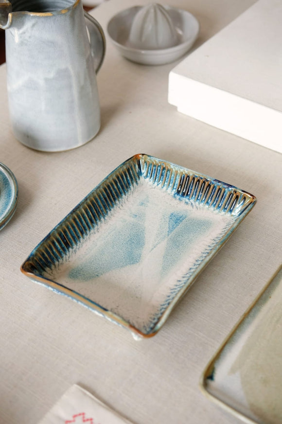 Icicle Rectangle Carved